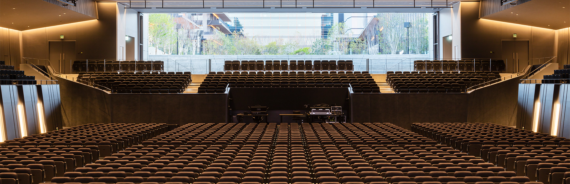 施設概要 東京立川市の約2 500席の次世代型エンタテインメントホール Tachikawa Stage Garden 立川ステージガーデン